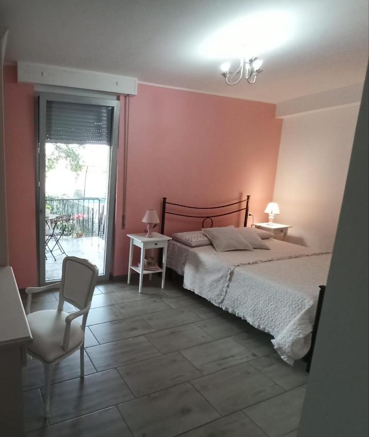 Bed&Breakfast Villa Nora Quartu SantʼElena Exteriér fotografie