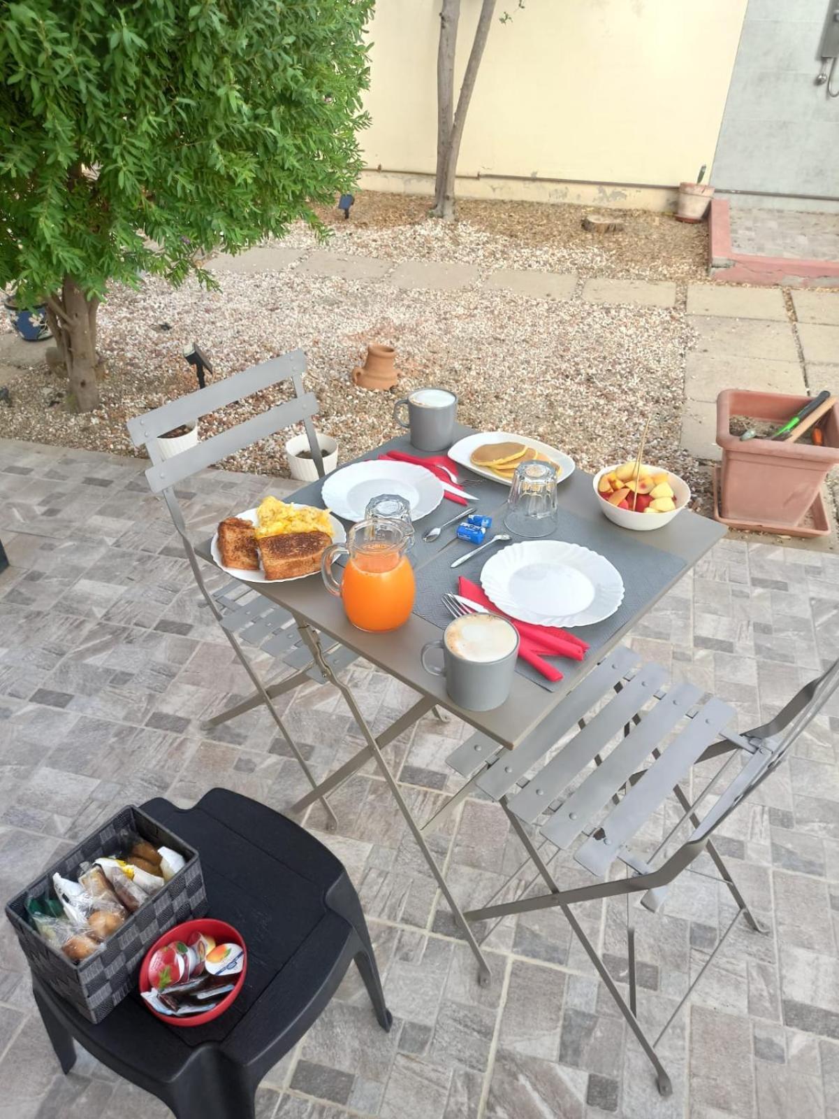 Bed&Breakfast Villa Nora Quartu SantʼElena Exteriér fotografie