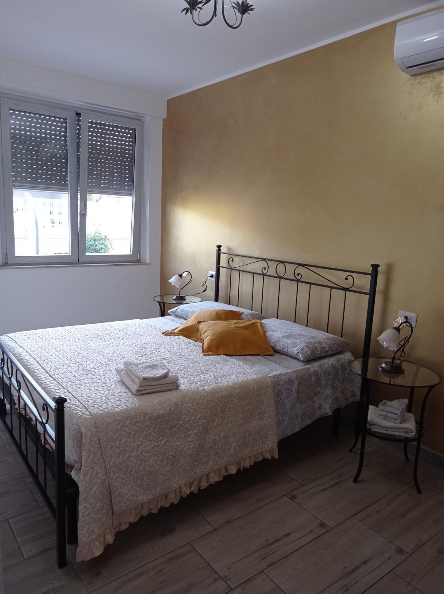 Bed&Breakfast Villa Nora Quartu SantʼElena Exteriér fotografie
